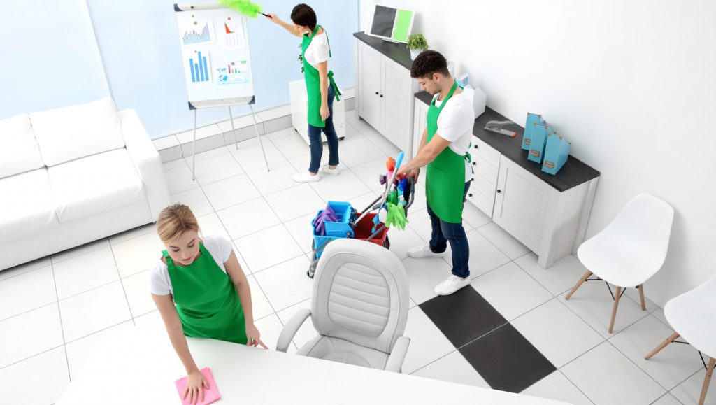 Professional bond and vacate cleaning throughout Casey
